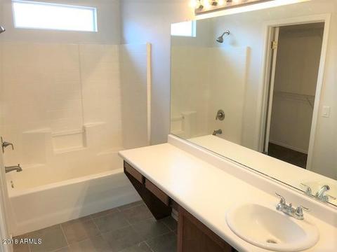 1421 E Bloch Rd, Phoenix, AZ 85040 photo 10