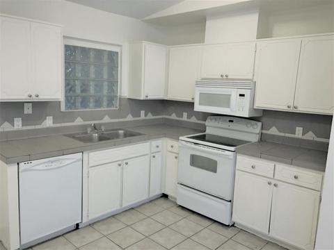 9238 E Dover St, Mesa, AZ 85207 photo 2
