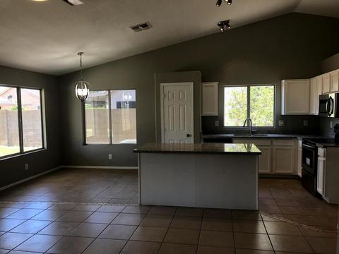 2267 E San Tan Dr, Gilbert, AZ 85296 photo 4
