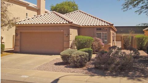 4239 E South Fork Dr, Phoenix, AZ 85044 photo 1