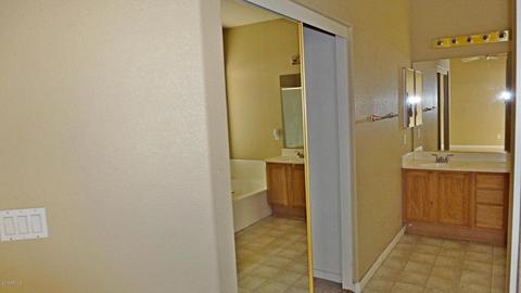 4239 E South Fork Dr, Phoenix, AZ 85044 photo 8