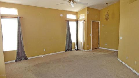 4239 E South Fork Dr, Phoenix, AZ 85044 photo 2