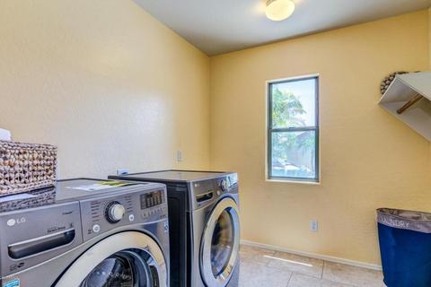 2031 E Avenida Del Sol --, Phoenix, AZ 85024 photo 6