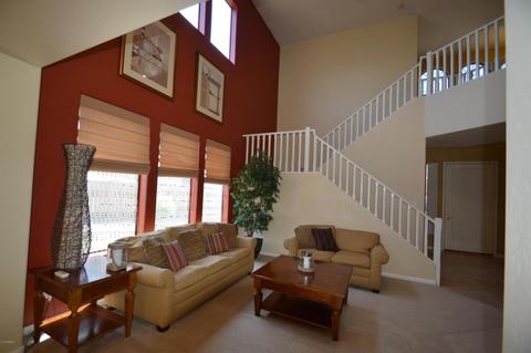 518 E Gail Dr, Gilbert, AZ 85296 photo 2