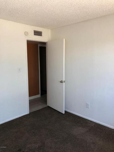 7741 W Mackenzie Dr, Phoenix, AZ 85033 photo 13