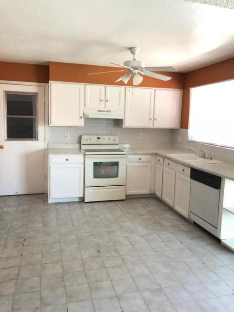 7741 W Mackenzie Dr, Phoenix, AZ 85033 photo 7
