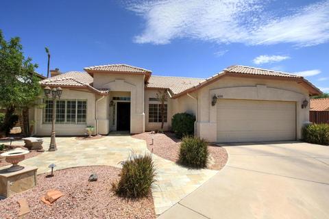 4220 E Bannock Ct, Phoenix, AZ 85044 photo 1