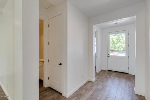 4639 E Vernon Ave, Phoenix, AZ 85008 photo 2