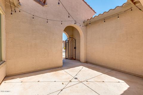 3580 E Chestnut Ln, Gilbert, AZ 85298 photo 5