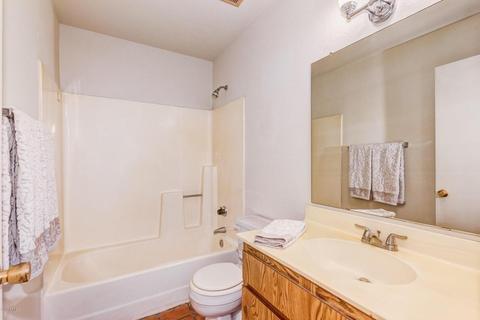 1618 E Sandra Ter, Phoenix, AZ 85022 photo 13