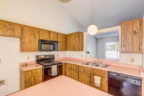 1618 E Sandra Ter, Phoenix, AZ 85022 photo 9