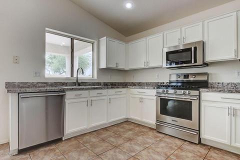 559 S 27th Pl, Mesa, AZ 85204 photo 9