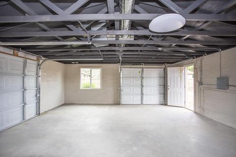 5833 S 34th Pl, Phoenix, AZ 85040 photo 10