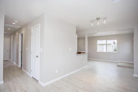 5833 S 34th Pl, Phoenix, AZ 85040 photo 11