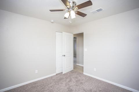 5833 S 34th Pl, Phoenix, AZ 85040 photo 18