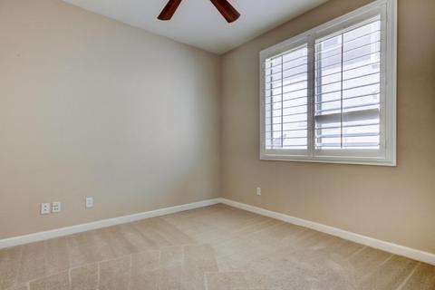 2136 W Eagle Feather Rd, Phoenix, AZ 85085 photo 17