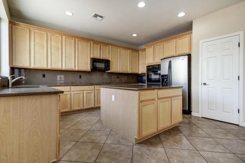 2136 W Eagle Feather Rd, Phoenix, AZ 85085 photo 9