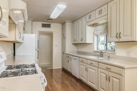 1924 E Rose Ln, Phoenix, AZ 85016 photo 7