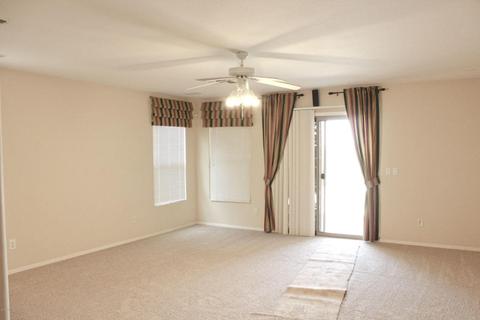 216 S Cactus St, Coolidge, AZ 85128 photo 3
