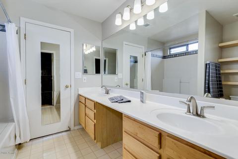 1390 E Sheffield Ave, Gilbert, AZ 85296 photo 16