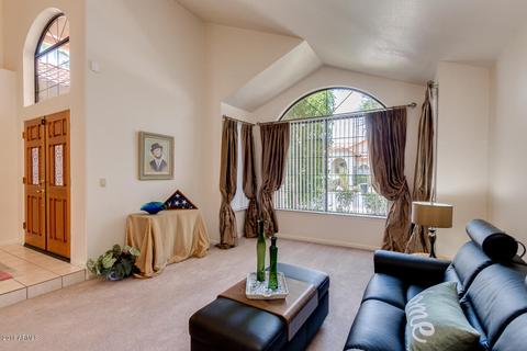 955 W Iris Dr, Gilbert, AZ 85233 photo 3