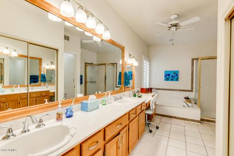 955 W Iris Dr, Gilbert, AZ 85233 photo 26