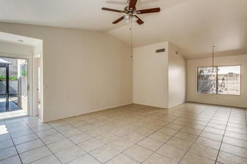 2222 E Siesta Ln, Phoenix, AZ 85024 photo 2