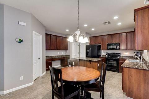 10037 E Impala Ave, Mesa, AZ 85209 photo 5