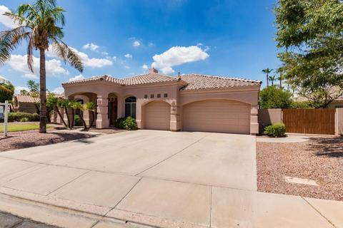 1910 E Coral Tree Dr, Gilbert, AZ 85234 photo 3