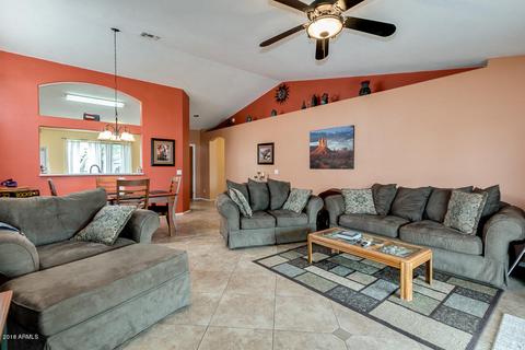 2035 S Cardinal Dr, Apache Junction, AZ 85120 photo 3