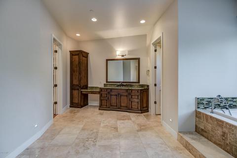 4951 E Palomino Rd, Phoenix, AZ 85018 photo 45