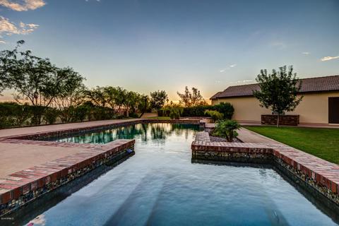 4951 E Palomino Rd, Phoenix, AZ 85018 photo 14