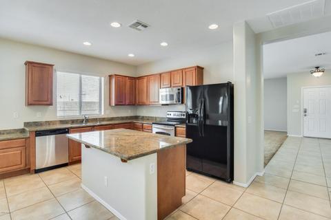 6730 S Seton Ave, Gilbert, AZ 85297 photo 2