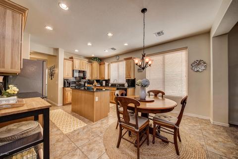 4477 E Maplewood St, Gilbert, AZ 85297 photo 16
