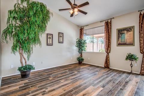 3215 E Sequoia Dr, Phoenix, AZ 85050 photo 5