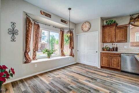 3215 E Sequoia Dr, Phoenix, AZ 85050 photo 7
