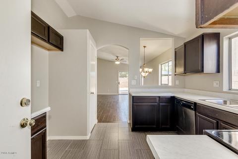 651 W Baylor Ln, Gilbert, AZ 85233 photo 6