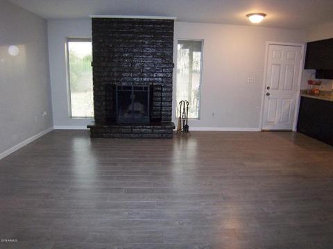 8314 N 56th Ave, Glendale, AZ 85302 photo 2