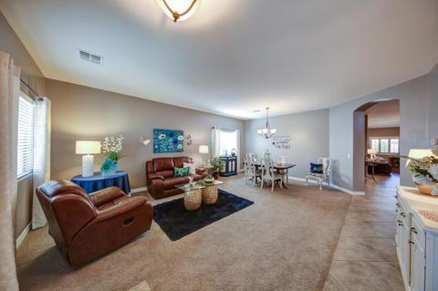 2757 E Rakestraw Ln, Gilbert, AZ 85298 photo 5