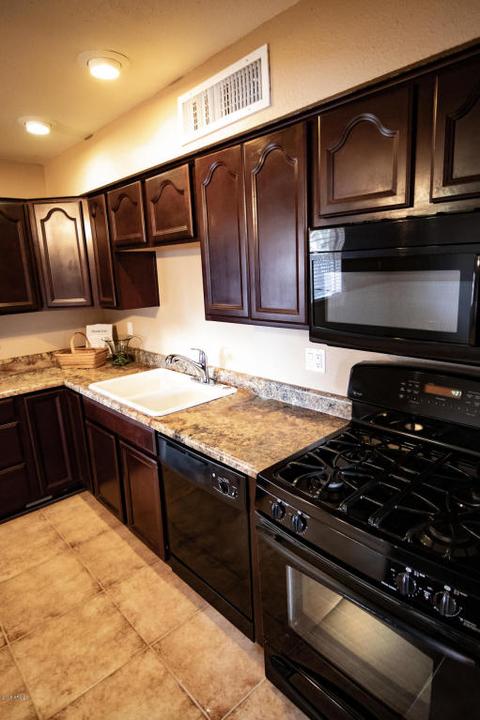 2474 W Cactus Wren St, Apache Junction, AZ 85120 photo 5