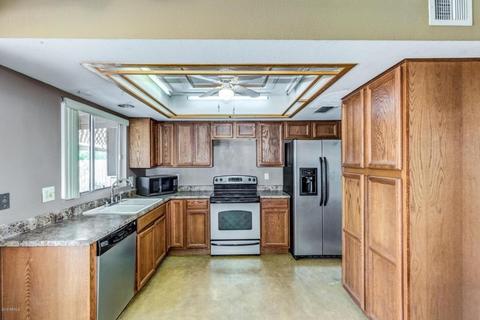 3216 E Helena Dr, Phoenix, AZ 85032 photo 4