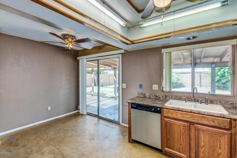 3216 E Helena Dr, Phoenix, AZ 85032 photo 5