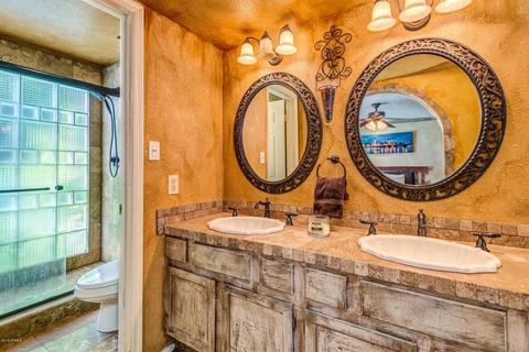 2302 W Lompoc Cir, Mesa, AZ 85202 photo 15
