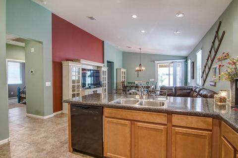 3868 E Narrowleaf Dr, Gilbert, AZ 85298 photo 12