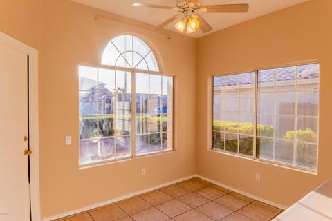 47 N Birch St, Gilbert, AZ 85233 photo 8