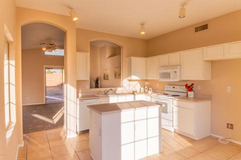 47 N Birch St, Gilbert, AZ 85233 photo 5