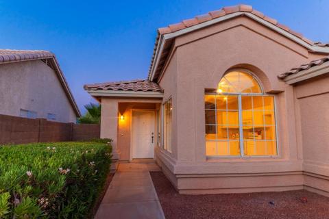47 N Birch St, Gilbert, AZ 85233 photo 2