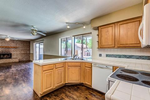 1620 Edgewater Dr, Tempe, AZ 85283 photo 8