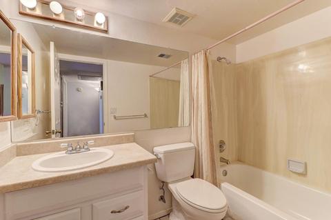2265 E Flossmoor Cir, Mesa, AZ 85204 photo 8