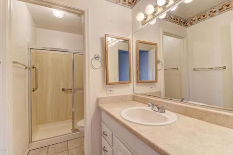 2265 E Flossmoor Cir, Mesa, AZ 85204 photo 5